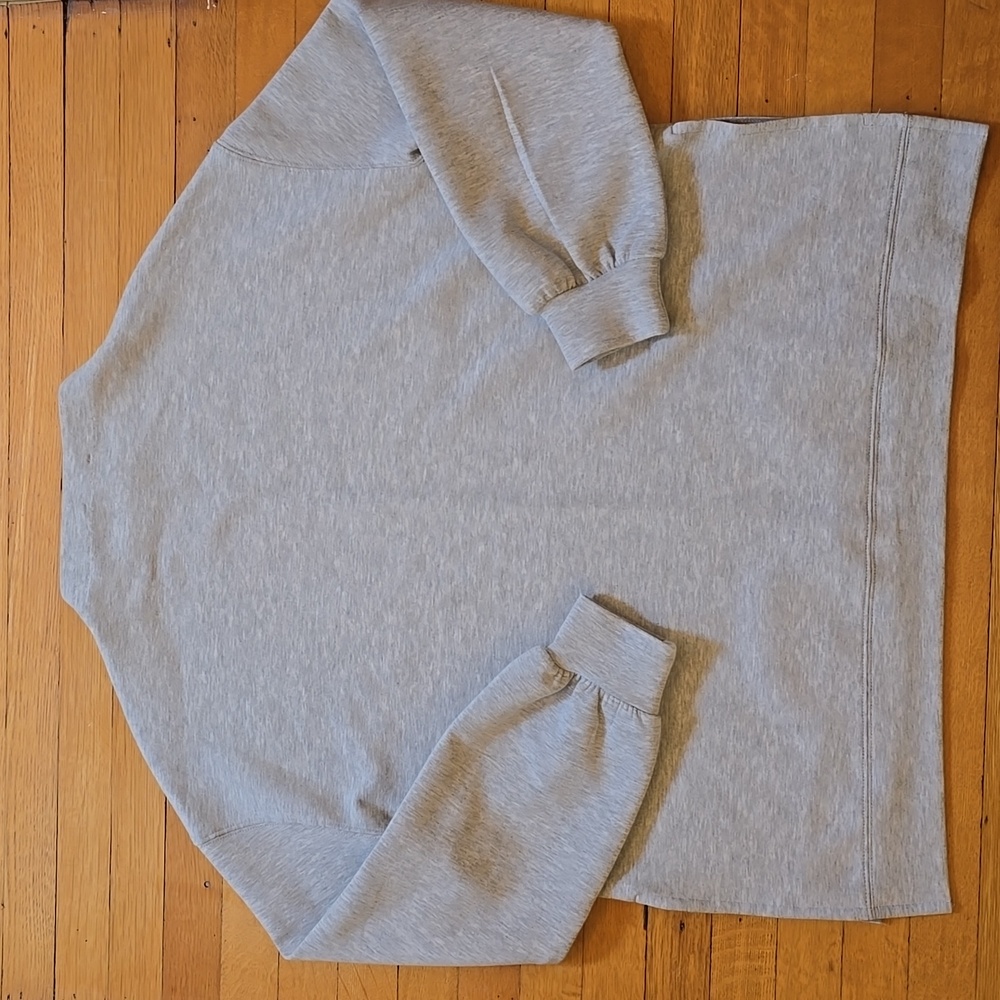 Rachel Zoe, Mockneck Boxy Drop Shoulder Sweatshirt, Gray, EUC, Women's XL - Picture 2 of 14